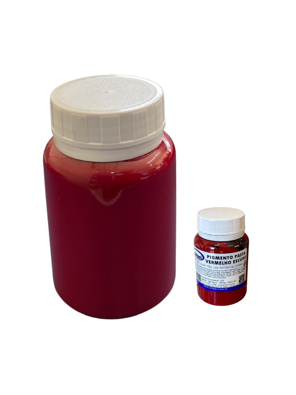vermelho escuro
